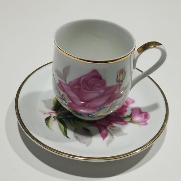 Vintage China Tea Cup and Saucer - Picture 1 of 5
